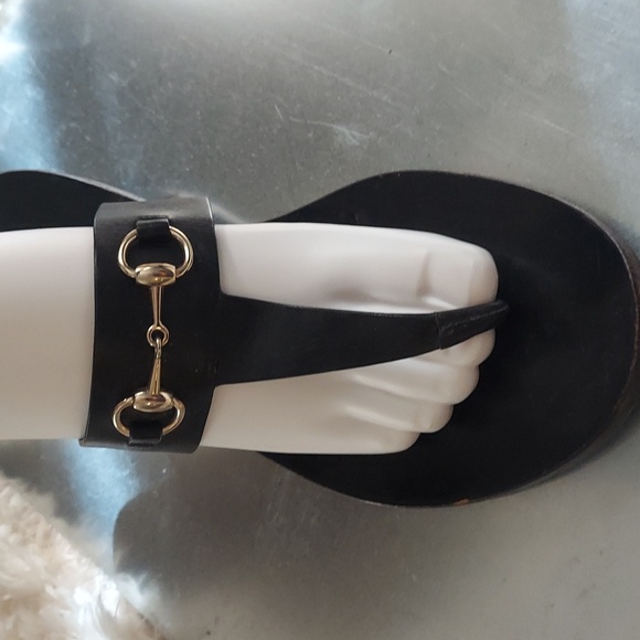 GUCCI Black Horsebit sandals Size 8 1/2 - Picture 2 of 7